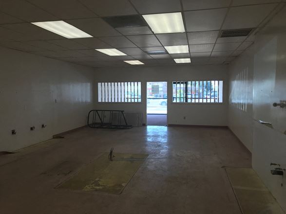 Northern Ave Retail
