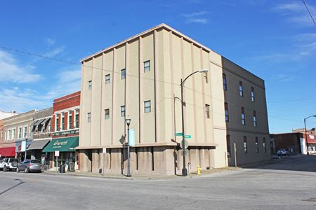 16,095' Downtown Springfield Office - Springfield