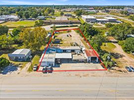 Turnkey Tire & Auto Service Property for Sale | Fully Operational Facility with Prime Hwy 75 Frontage – Willis, TX