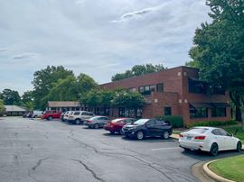 18 Corporate Hill Dr