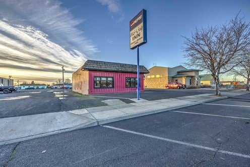 627 S Columbia Ave