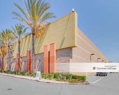 2375 North Tustin Street