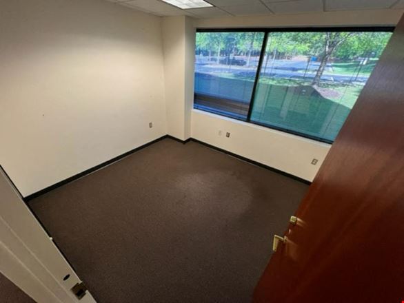 3195 SF Suite 100 Professional Office Space (LEASED)