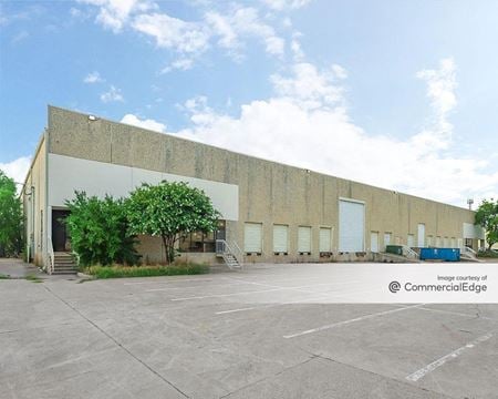 Industrial space for Rent at 2019-2025 Meridian St in Arlington