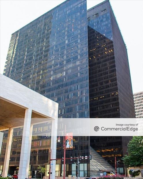 Pennzoil Place