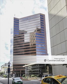 Wells Fargo Plaza