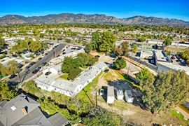 12215 N. San Fernando Rd