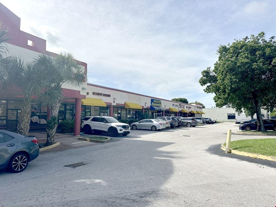 Restaurant Space on High-Traffic S Dixie Highway