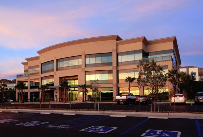 Valencia Corporate Plaza BLDG B