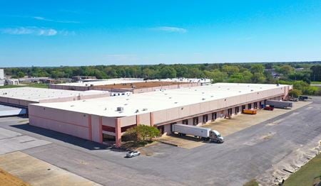 Photo of commercial space at 4001 Outland Rd in Memphis