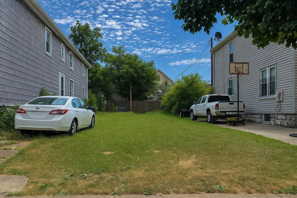 0.072+/- Acres Vacant Lot