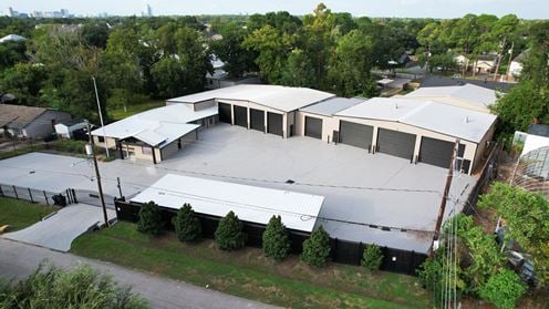 2313 Bauer Dr