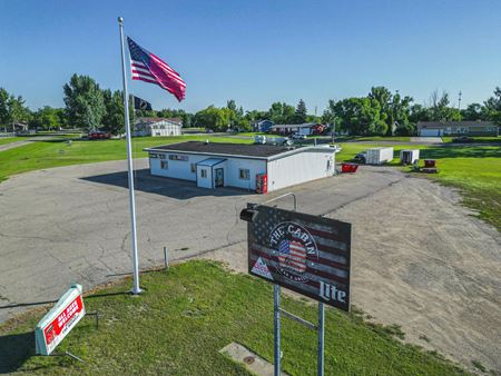 Retail space for Sale at 1608 Dakota Dr in Washburn