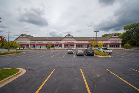 Photo of commercial space at 3106 Three Oaks Rd. in Cary