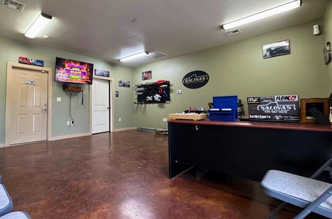 2760 Osborn Lane