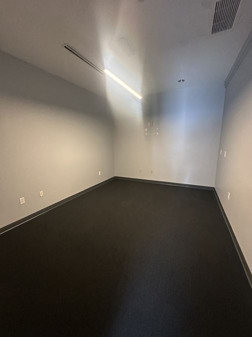 395 East Livingston Avenue
