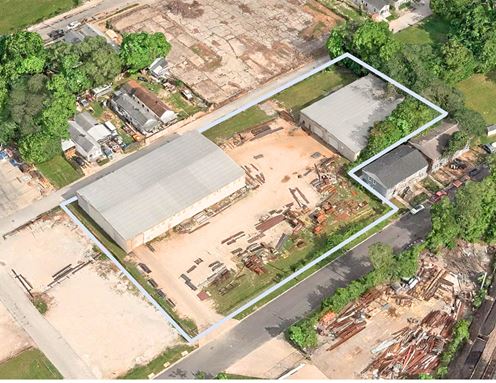 Manufacturing Facility w/ Secure Lot and Heavy Power