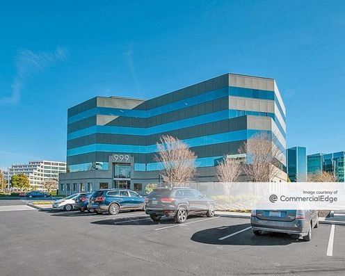 San Mateo BayCenter - 999 Baker Way