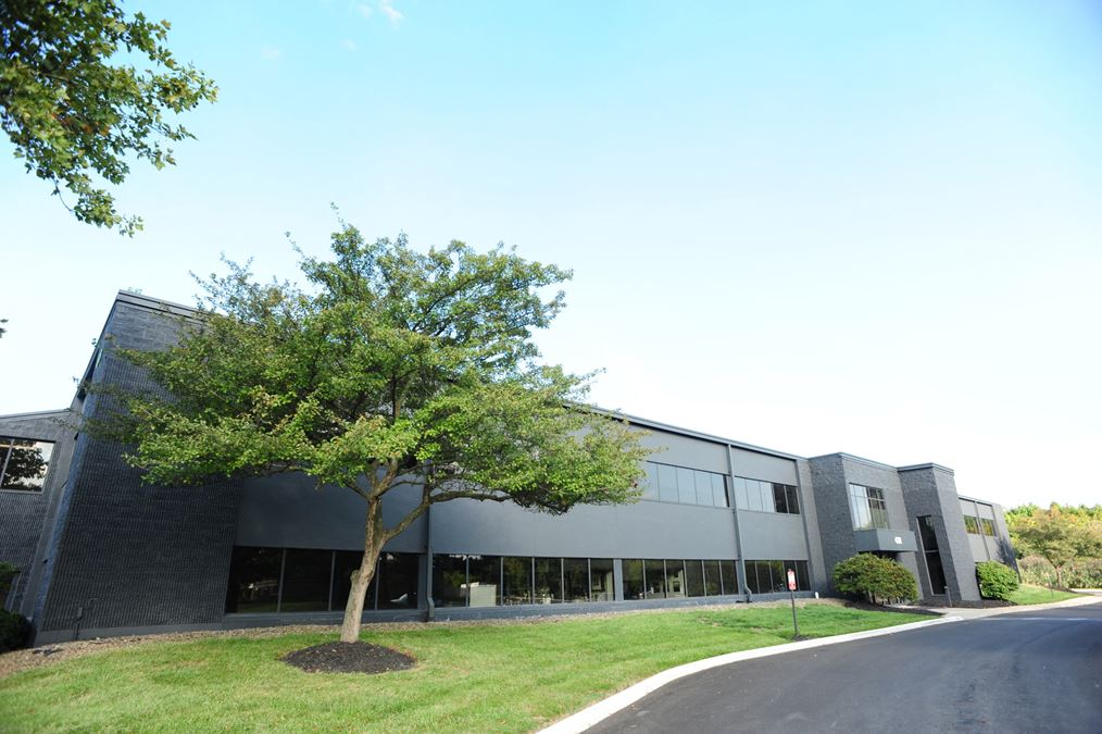 438 E Wilson Bridge Rd Worthington, OH 43085
