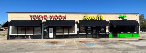 West Hefner Retail Strip Center