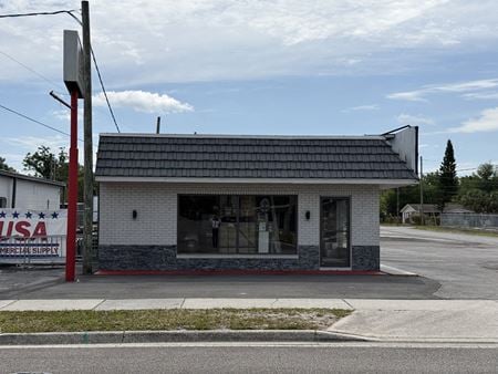 Retail space for Sale at 9501 N Nebraska Ave in Tampa