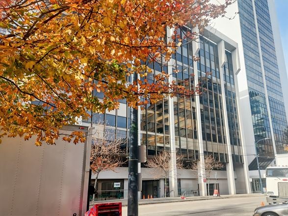 HQ - Vancouver - Howe Street