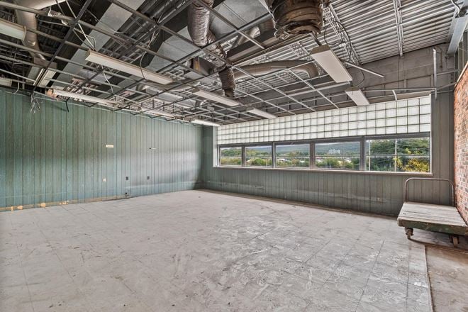 Office, Storage, Flex, & Warehouse Space in Wilkes-Barre