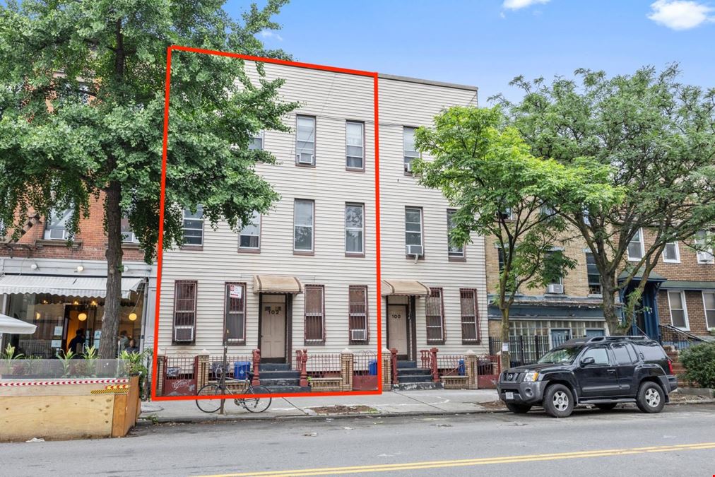 102 Roebling St