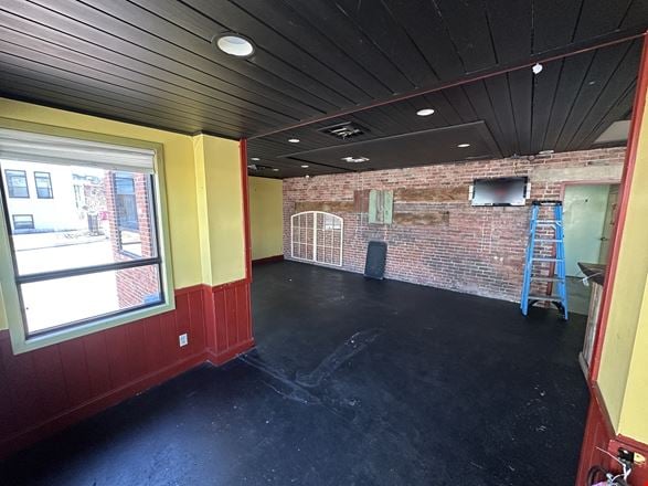 Restaurant Building