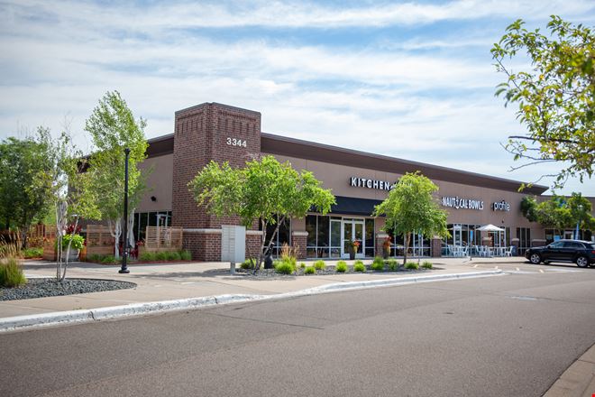 Eagan Promenade & The Shoppes at Promenade