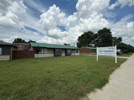 Photo of commercial space at 2833 S Fremont Avenue in Springfield