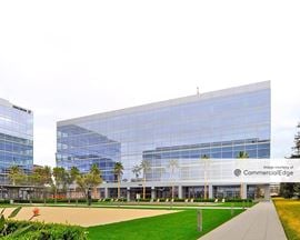 Santa Clara Square - West Side Campus III