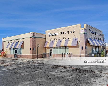 Retail space for Rent at 35000 Warren Rd in Westland