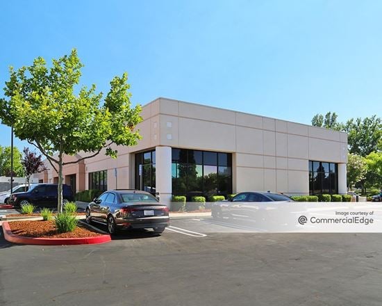 9083 Foothills Blvd