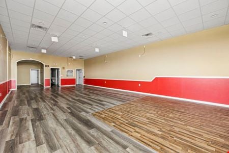 Retail space for Rent at 206 Claire Ave in Oak Grove