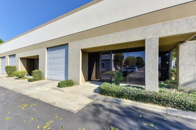 Arrow Business Center