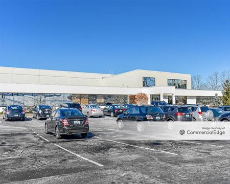 Photo of commercial space at 2700 Crescent Springs Pike in Fort Mitchell