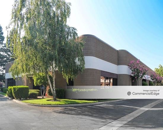 Harbor Business Center
