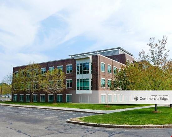 Wellesley Gateway