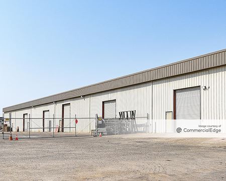 Industrial space for Rent at 2777 East Malaga Avenue in Fresno