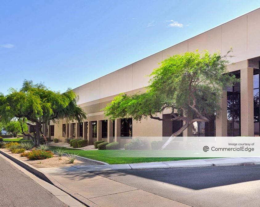Tempe Industrial Park - 1805-1810 West Drake Drive & 7160 South Harl Avenue