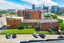 1350 Michigan Ave