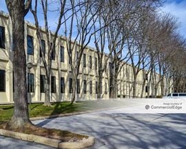 Valley Forge Square II