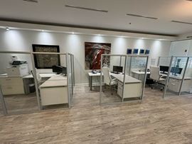 Metropolitan Suite 607