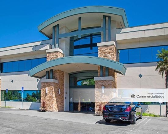 Mammoth Professional Building