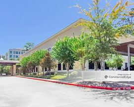 Pinecroft Medical Plaza