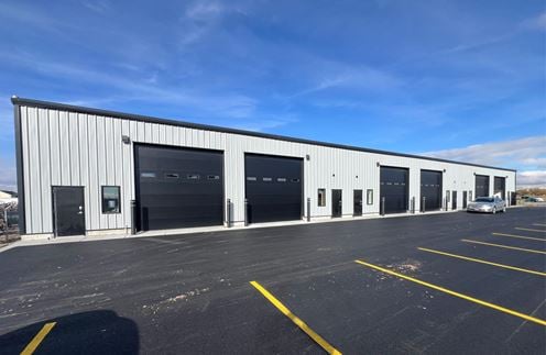 Beachs Corner Industrial Shops - 5465