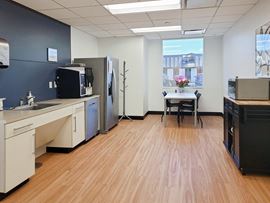 Regus - Covington- Holiday Blvd