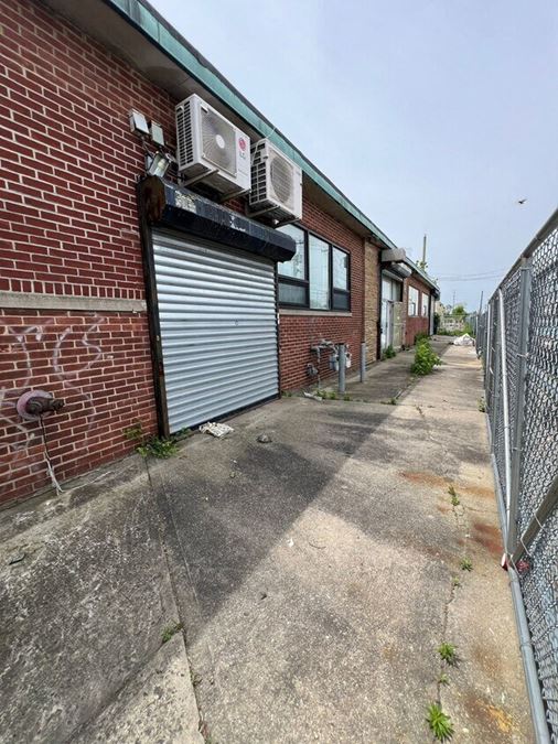 23 Nassau Ave