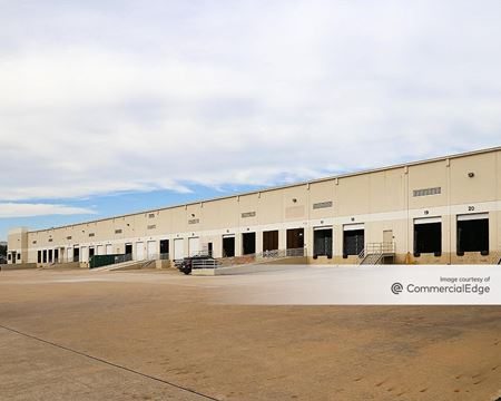 Northwest Place Distribution Center II - Houston
